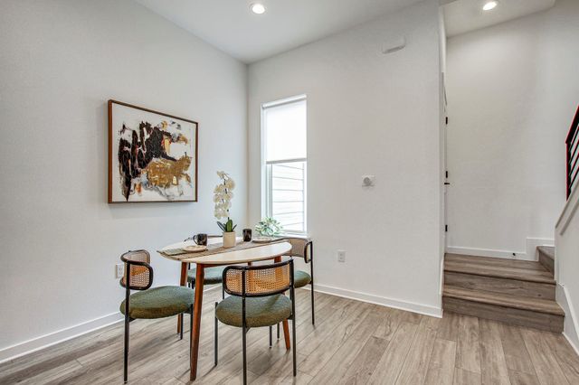 2804 S 1st ST 1108, Austin, TX 78704