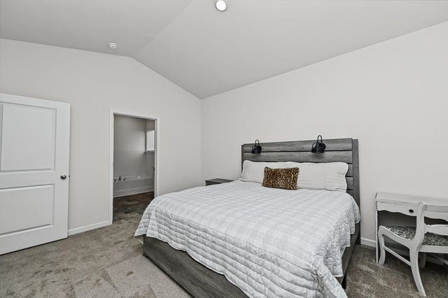 1924 Hunters Run Circle, Woodruff, SC 29388
