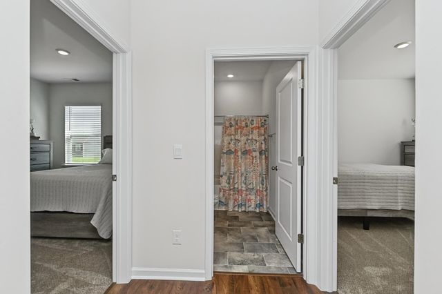 1924 Hunters Run Circle, Woodruff, SC 29388