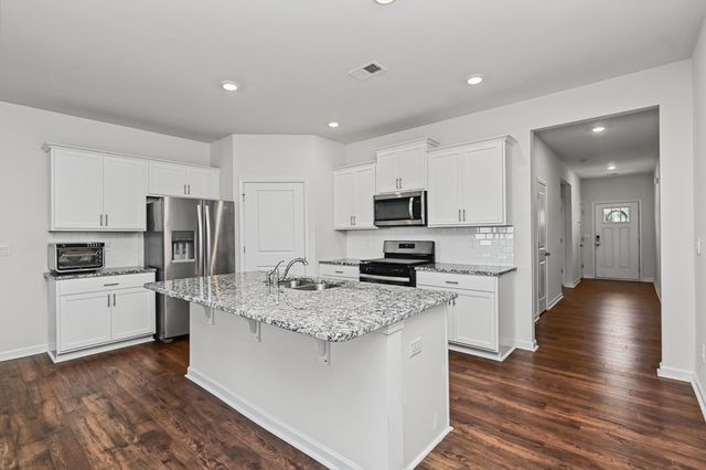 1924 Hunters Run Circle, Woodruff, SC 29388