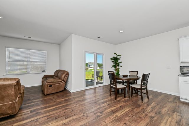 1924 Hunters Run Circle, Woodruff, SC 29388