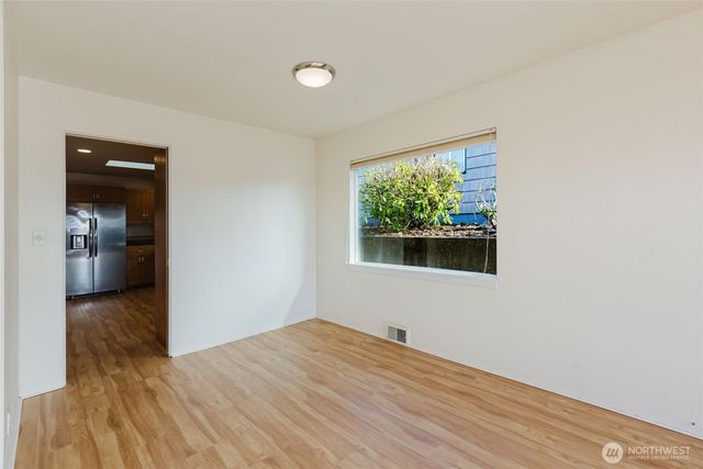 2110 E 17th Street, Bremerton, WA 98310