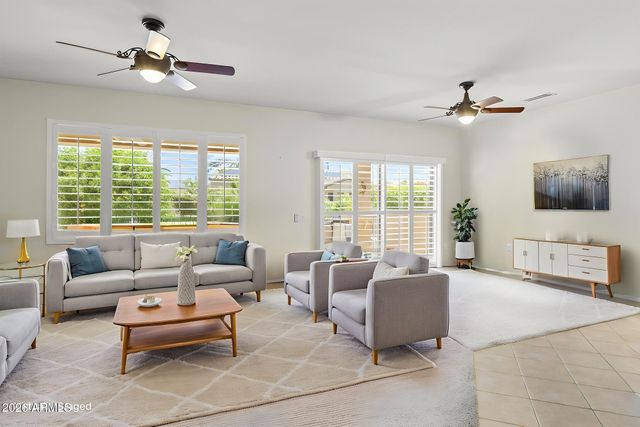21117 N VISTA Trail, Surprise, AZ 85387