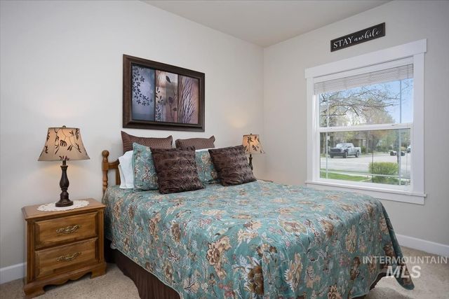 2298 E Mcpherson St, Meridian, ID 83642