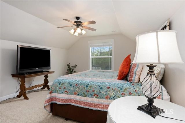 2298 E Mcpherson St, Meridian, ID 83642