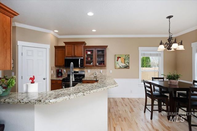 2298 E Mcpherson St, Meridian, ID 83642