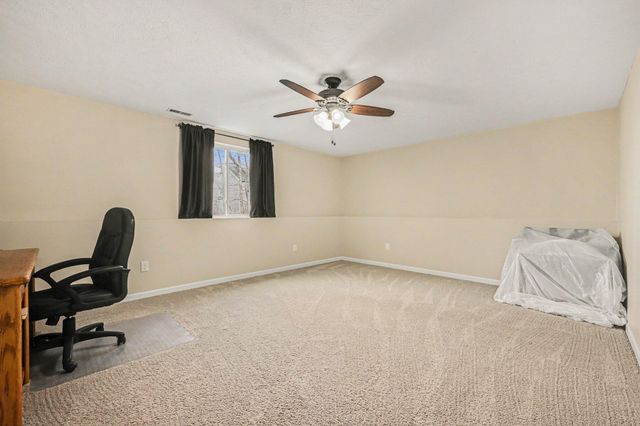 29 Beymoure Street, Kalamazoo, MI 49009