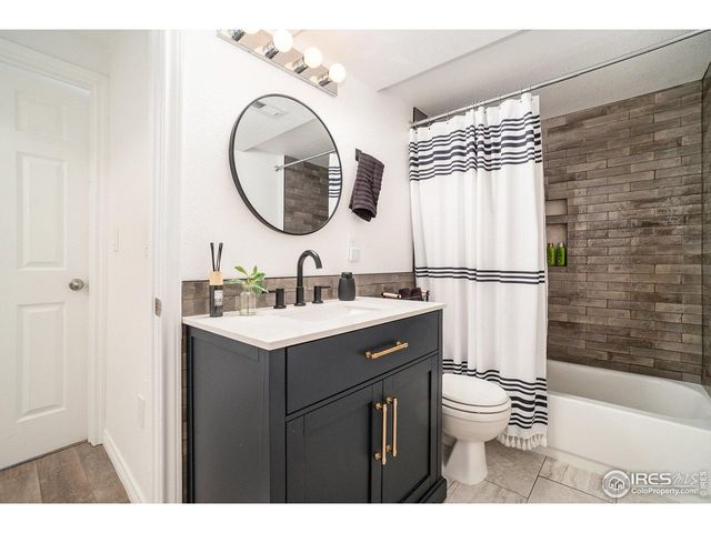 238 Wood Duck Ct, Windsor, CO 80550