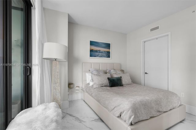 1300 S Miami Ave 2508, Miami, FL 33130