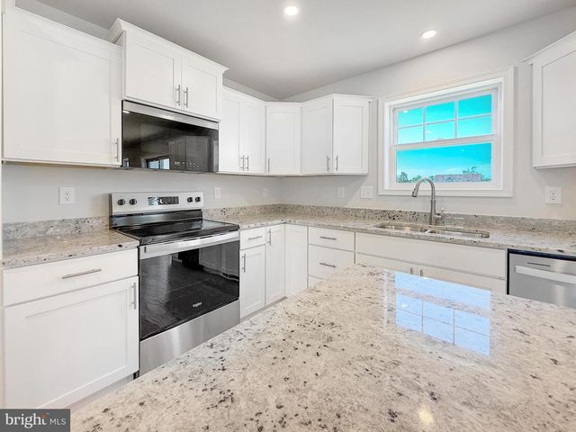9000 SPRING BLOOM, Saint Thomas, PA 17252