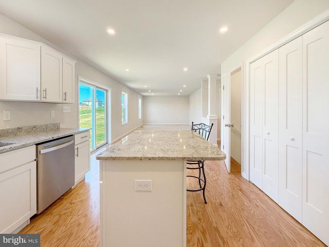9000 SPRING BLOOM, Saint Thomas, PA 17252