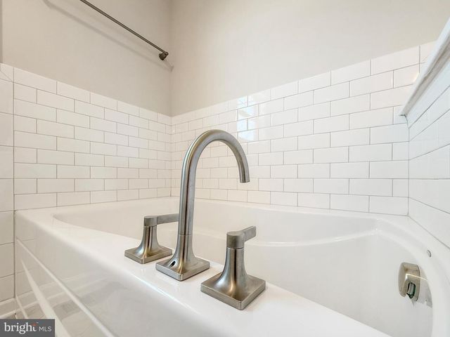 9000 SPRING BLOOM, Saint Thomas, PA 17252