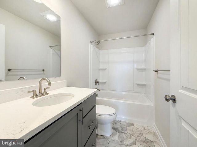 9000 SPRING BLOOM, Saint Thomas, PA 17252