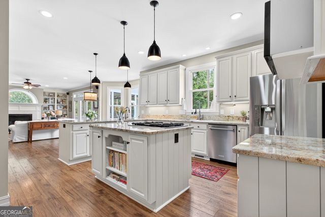 1407 Pennfair Drive, Peachtree City, GA 30269