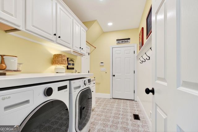 1407 Pennfair Drive, Peachtree City, GA 30269