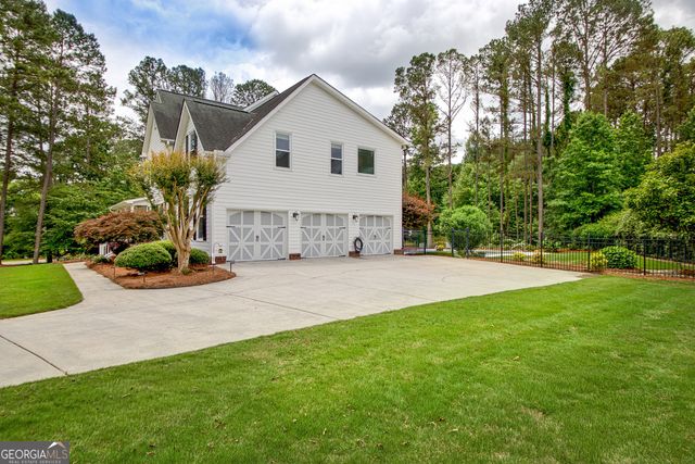 1407 Pennfair Drive, Peachtree City, GA 30269