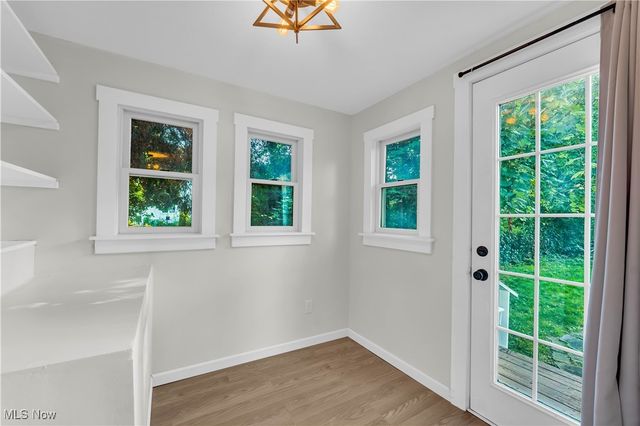 2230 Alger Road, Lakewood, OH 44107