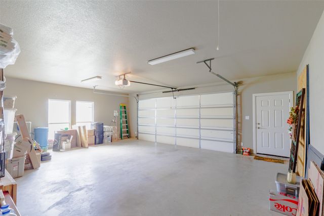 121 County Road 2571, Alvord, TX 76225