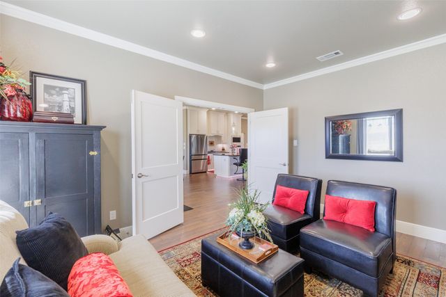 121 County Road 2571, Alvord, TX 76225