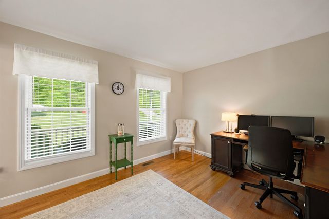 9 Conservation Drive, Merrimack, NH 03054