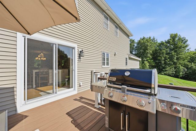9 Conservation Drive, Merrimack, NH 03054