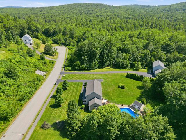 9 Conservation Drive, Merrimack, NH 03054
