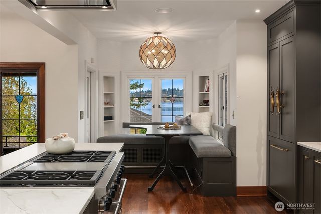 3220 Sierra Drive S, Seattle, WA 98144