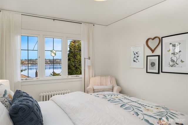 3220 Sierra Drive S, Seattle, WA 98144