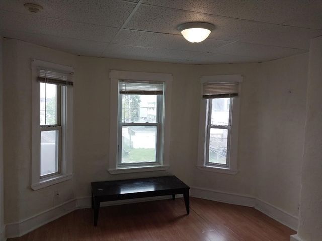30 Cooper St 2L, Lynn, MA 01905