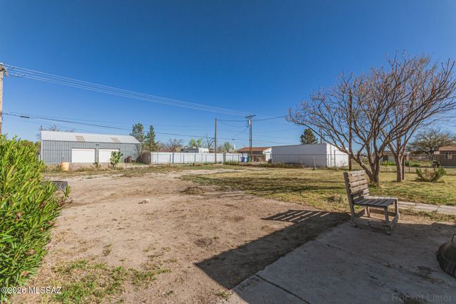 219 S Bisbee Avenue, Willcox, AZ 85643