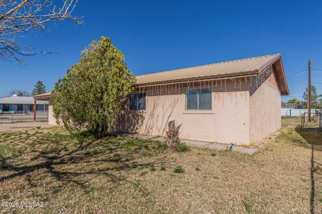 219 S Bisbee Avenue, Willcox, AZ 85643
