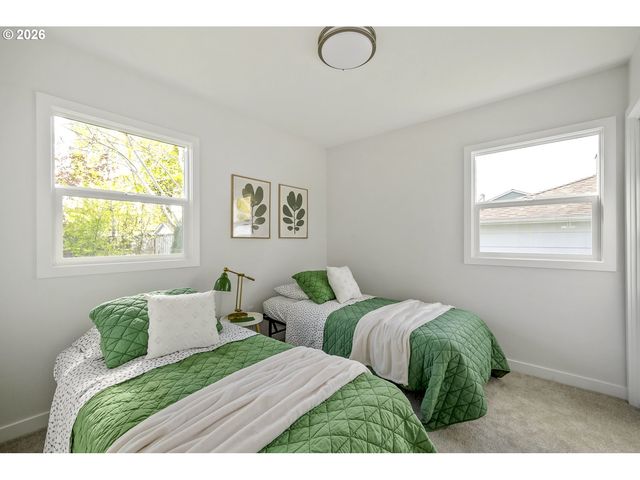 4750 Sw LARCH Dr, Beaverton, OR 97005