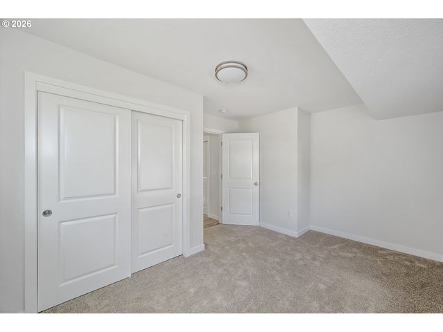 4750 Sw LARCH Dr, Beaverton, OR 97005