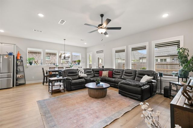 29622 Cedar Elm Way, Tomball, TX 77375