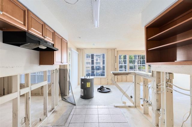 1089 S HIAWASSEE ROAD 311, Orlando, FL 32835