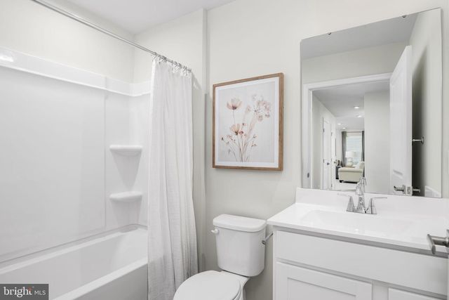 35 EAGLE DR, Gettysburg, PA 17325