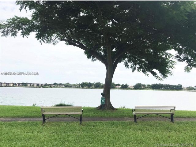 20850 San Simeon Way 107-5, Miami, FL 33179