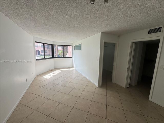 20850 San Simeon Way 107-5, Miami, FL 33179