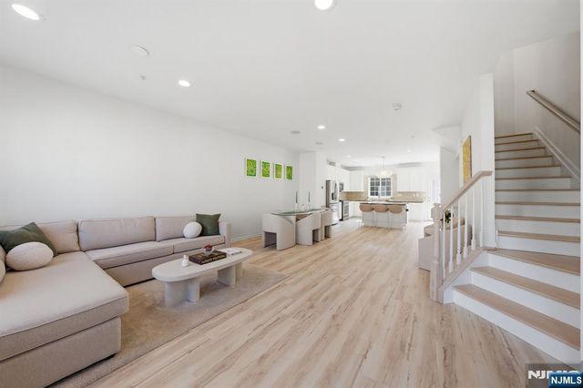 69 Truman Drive 2507, Wood Ridge, NJ 07075