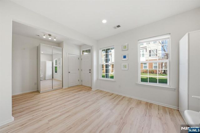 69 Truman Drive 2507, Wood Ridge, NJ 07075