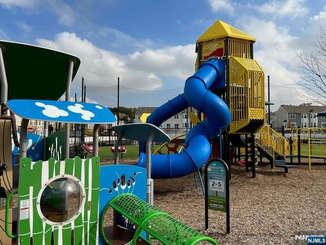 69 Truman Drive 2507, Wood Ridge, NJ 07075