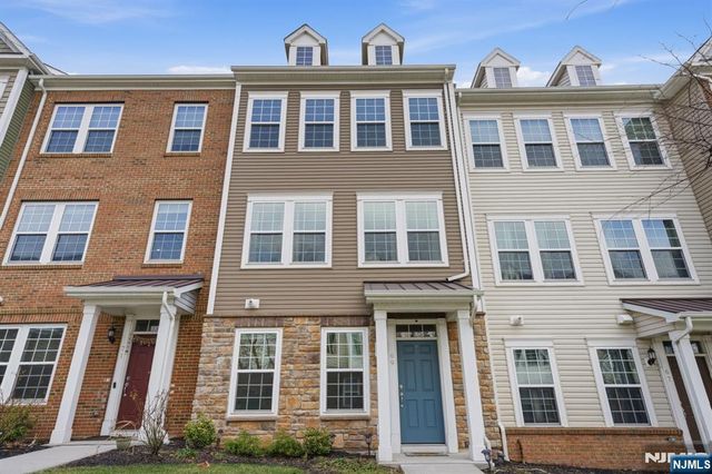 69 Truman Drive 2507, Wood Ridge, NJ 07075