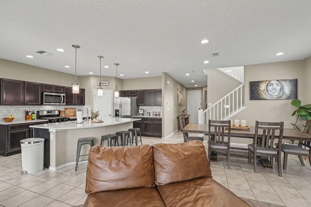 8828 Wind Sock Road NW, Albuquerque, NM 87120
