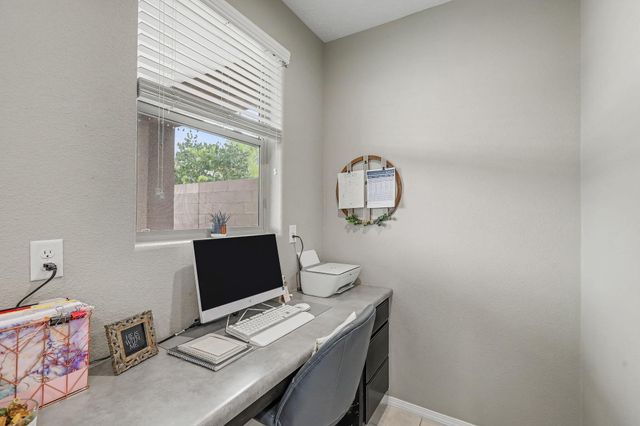 8828 Wind Sock Road NW, Albuquerque, NM 87120