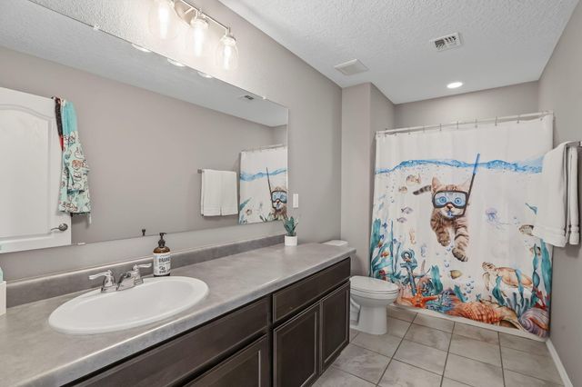 8828 Wind Sock Road NW, Albuquerque, NM 87120
