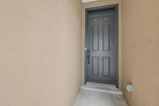 8828 Wind Sock Road NW, Albuquerque, NM 87120