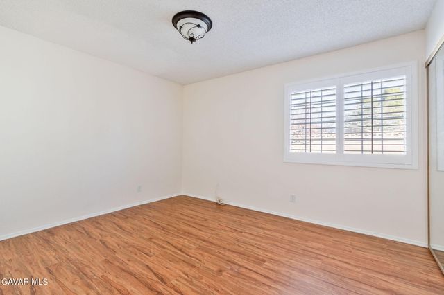 2225 W Avenue K12, Lancaster, CA 93536