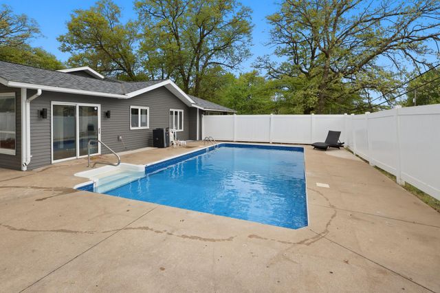 2900 19th Street S, Saint Cloud, MN 56301