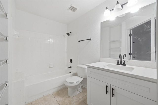 17104 CARRINGTON PARK DRIVE 516, Tampa, FL 33647