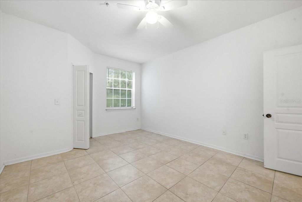 Image 24 of property listing at 17104 CARRINGTON PARK DRIVE 516, Tampa, FL 33647